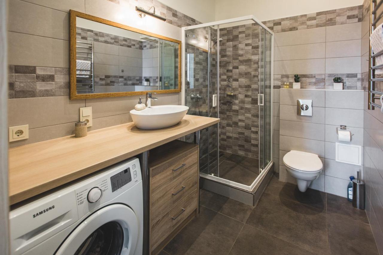 Riga Lux Apartments - Easy Stay Exteriör bild